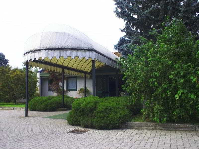 Green Hotel Motel Vergiate Exterior foto